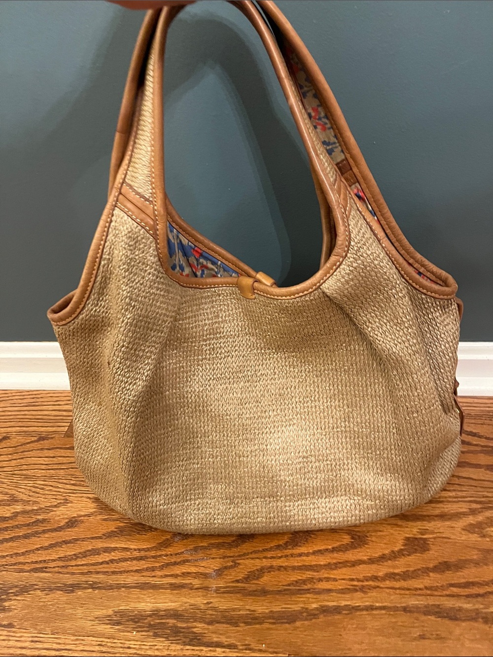 Rare Vintage UGG Australia Woven Straw Tote Bag Hobo – Tan Leather Trim - Picture 2 of 11